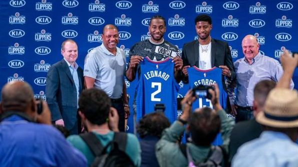 塔的比赛 塔的比赛