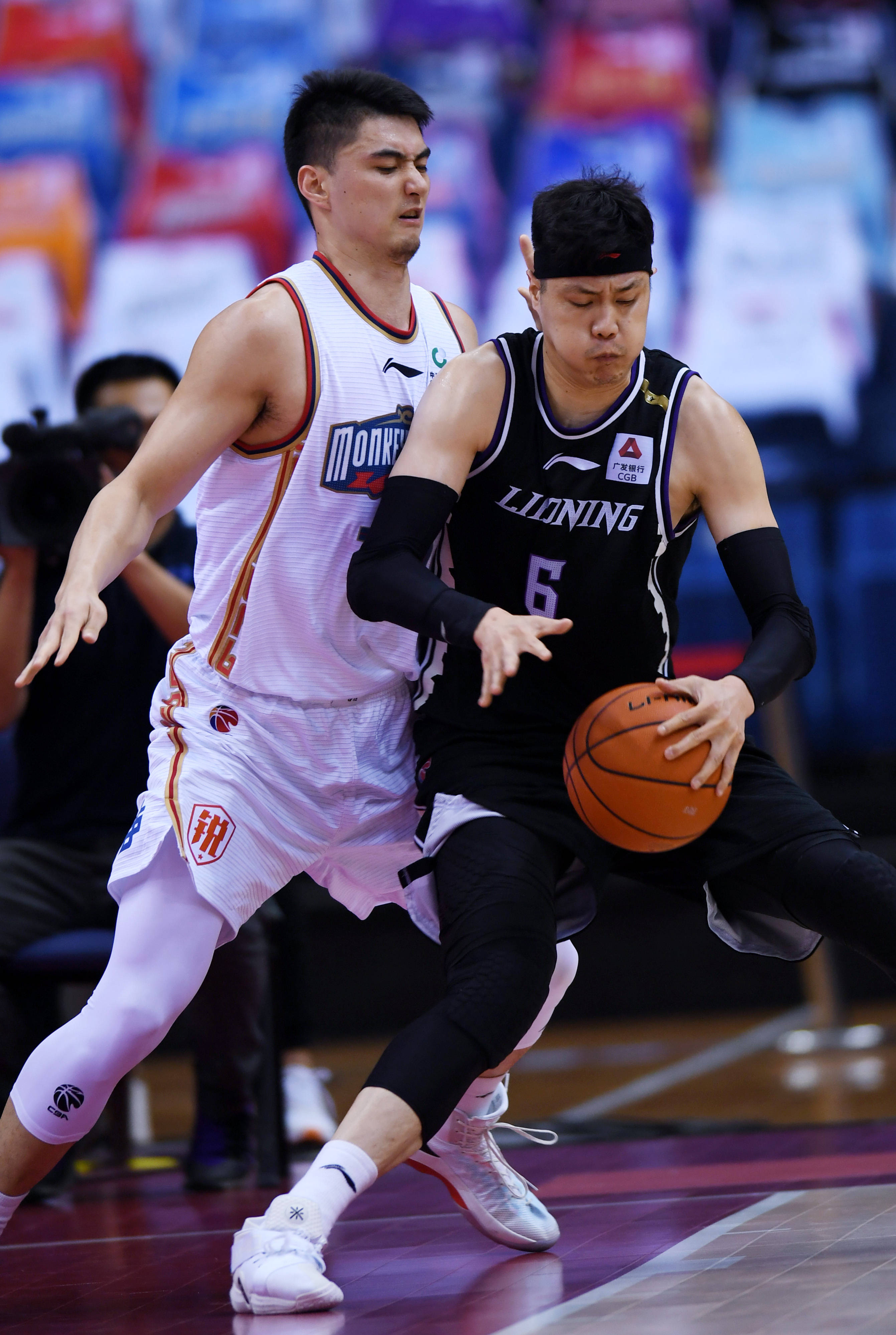 休战数月 休战数月