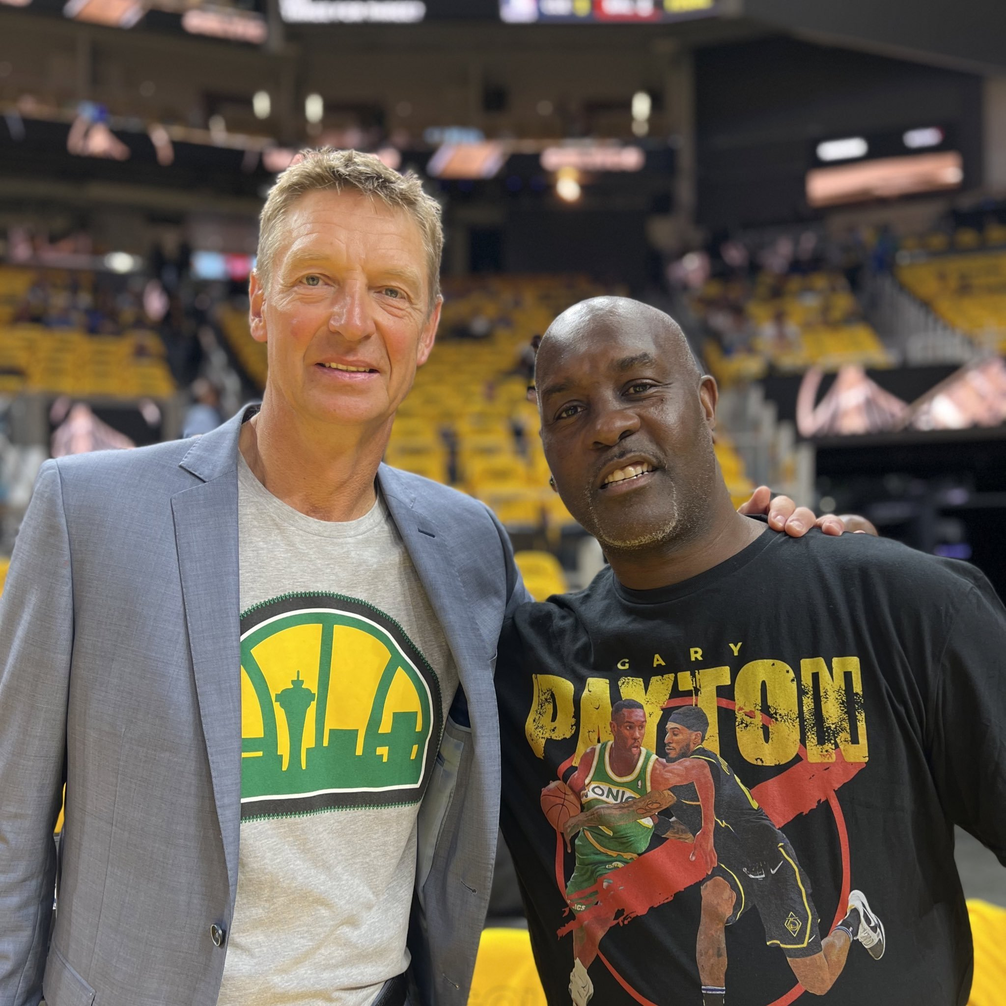 足坛的一支 足坛的一支