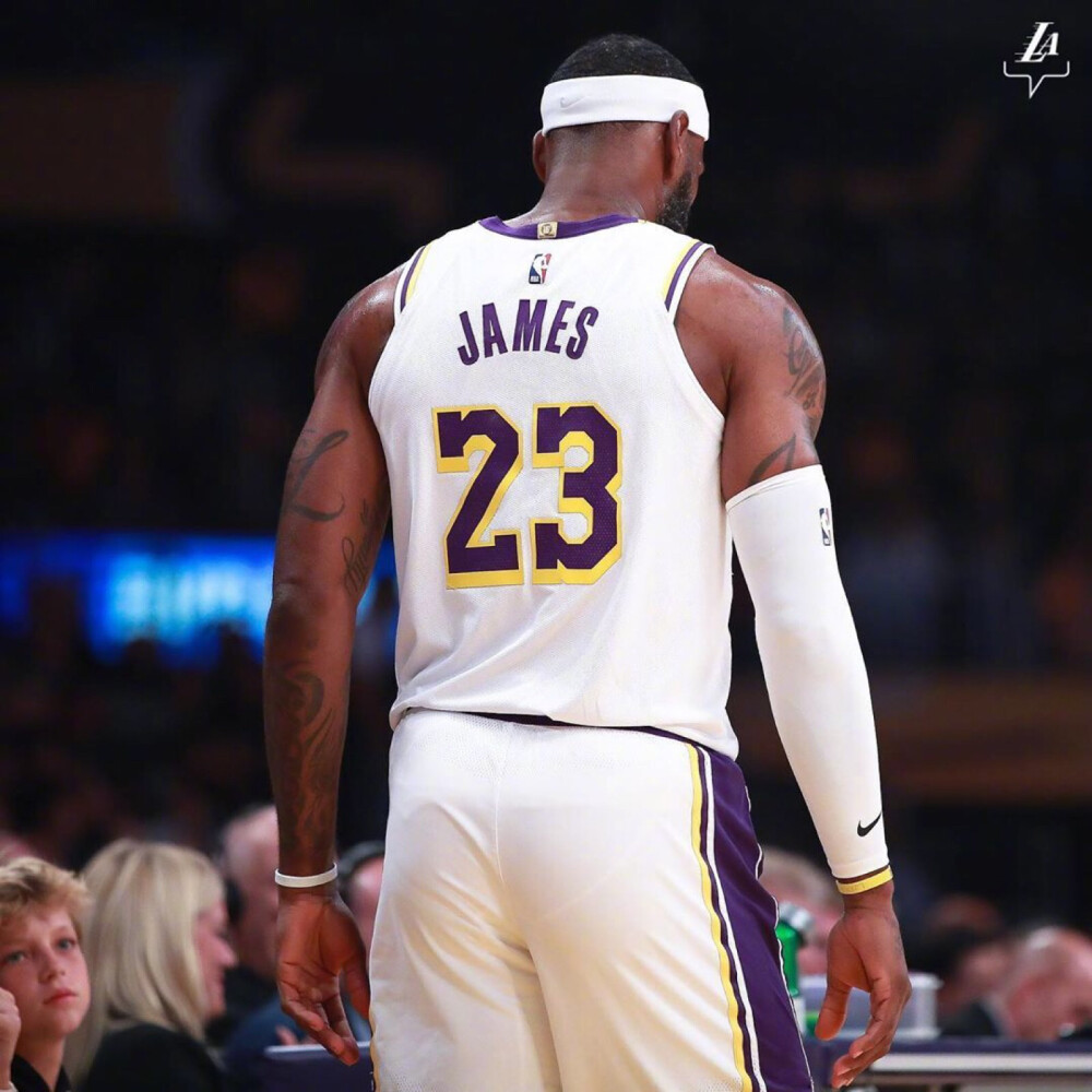 天下足球 天下足球