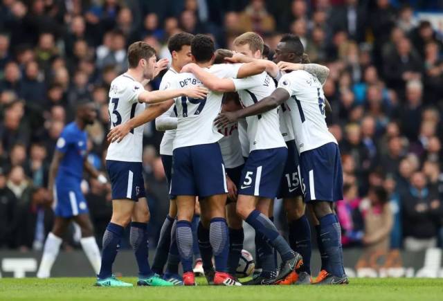 首批素材突 首批素材突