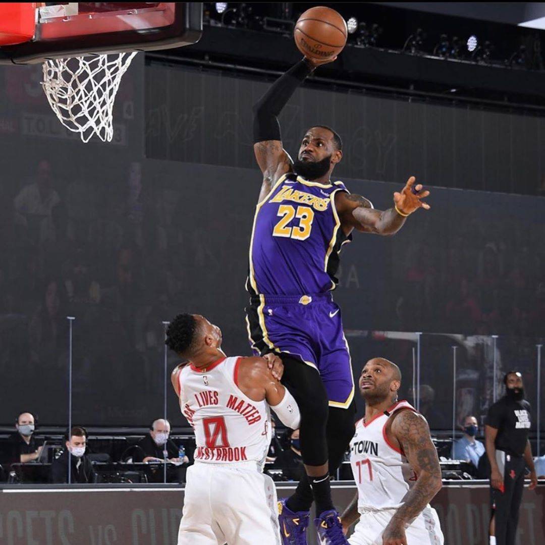 目追求击杀 目追求击杀